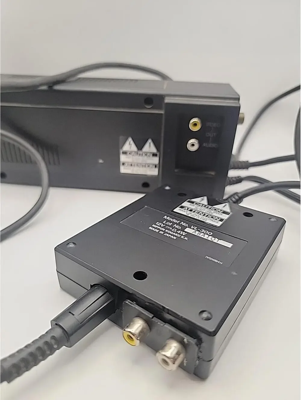 Nikon Video AC Adaptor AC-300 Untested Camera Video Cord To TV Or VCR.